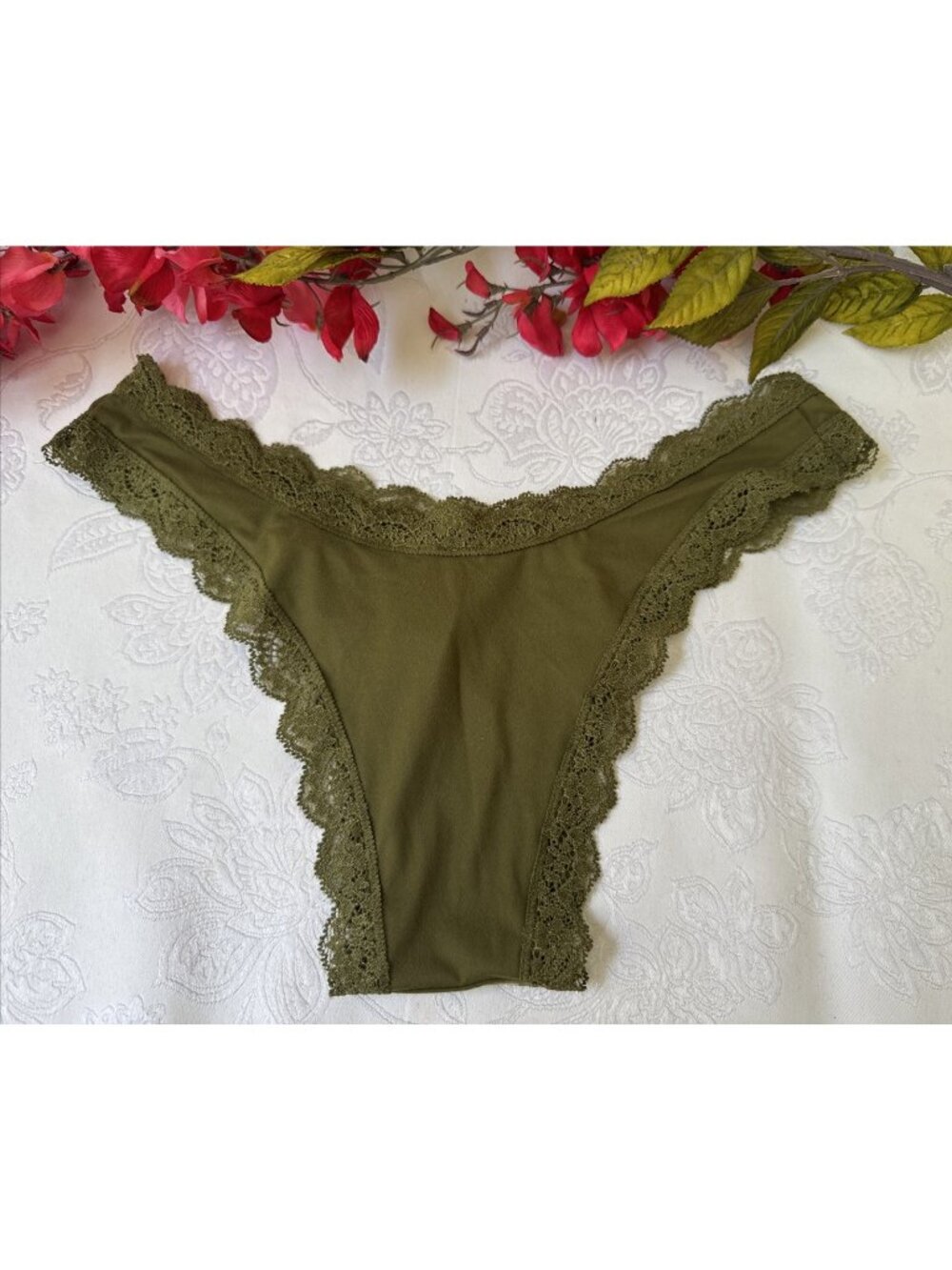 VICTORIA'S SECRET XS GREEN SILKY DREAM ANGELS LACE HI LEG BRAZILIAN PANTIES NWT - Picture 4 of 8